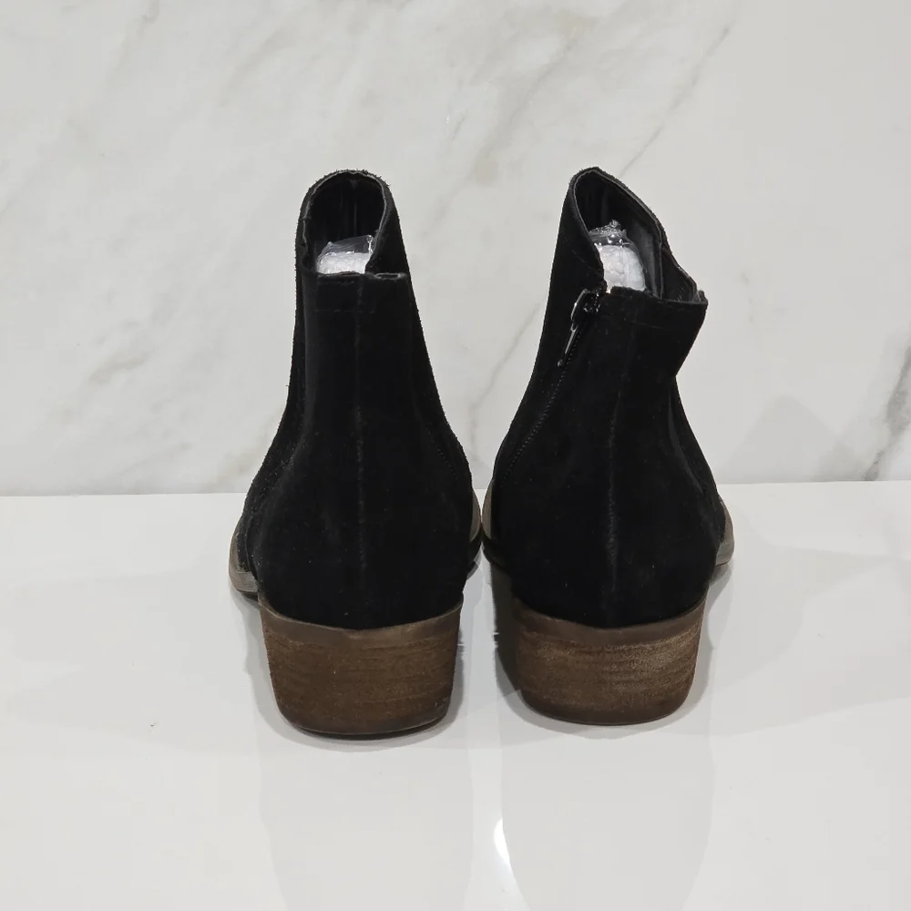 Kensie | Garry Black suede stacked heel booties size 8